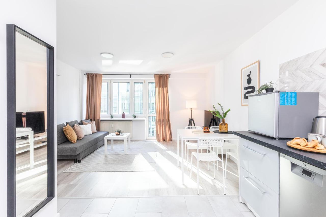 Superapart Jana Pawla II 18 Varsovie Extérieur photo
